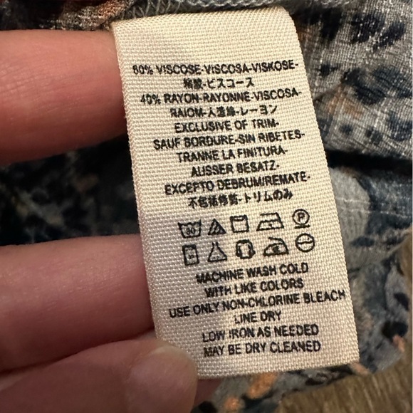 FREE PEOPLE Romper ALL THE RIGHT RUFFLES BLUE Floral Size Small Boho Festival - Picture 10 of 15